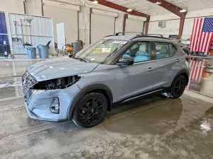 Nissan Kicks 1.6L 4 2022