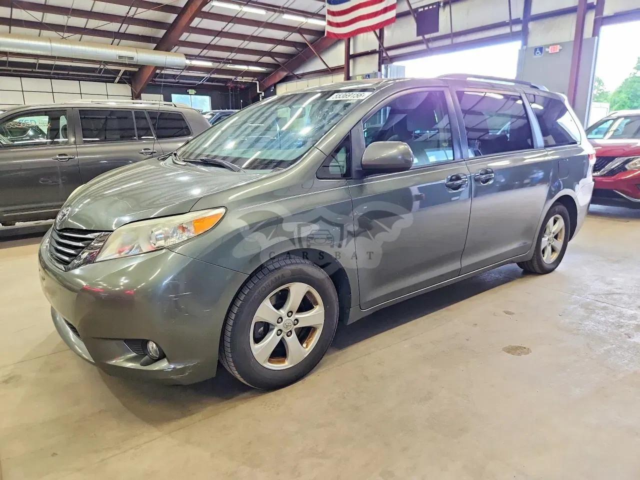 Toyota Sienna 3.5L 6 2014