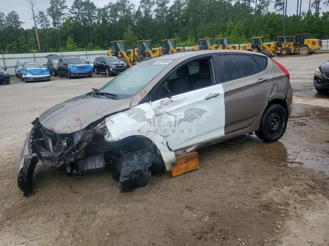 Hyundai Accent 1.6L 4 2013