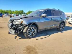 Nissan Rogue 2.5L 4 2015