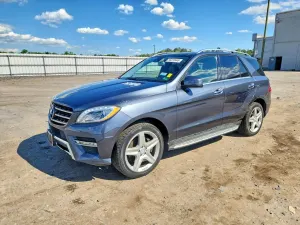 Mercedes-Benz ML 3.0L 6 2015