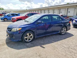 Toyota Corolla 1.8L 4 2012