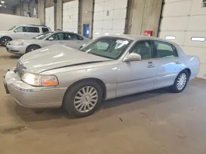 Lincoln Town Car 4.6L 8 2004