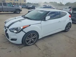 Hyundai Veloster 1.6L 4 2013
