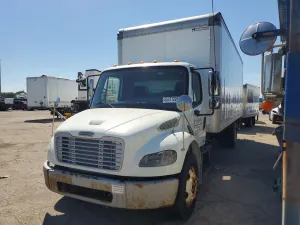 Freightliner Business Class M2 6.7L 6 2012