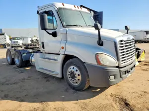Freightliner Cascadia 14.8L 6 2017