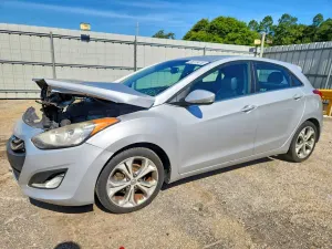 Hyundai Elantra 2.0L 4 2014