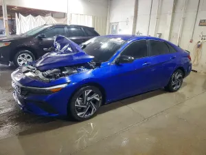 Hyundai Elantra 2.0L 4 2025