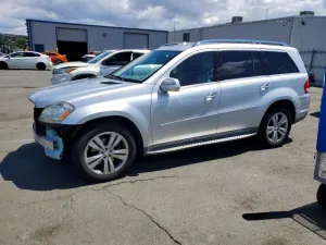 Mercedes-Benz GL 4.6L 8 2010