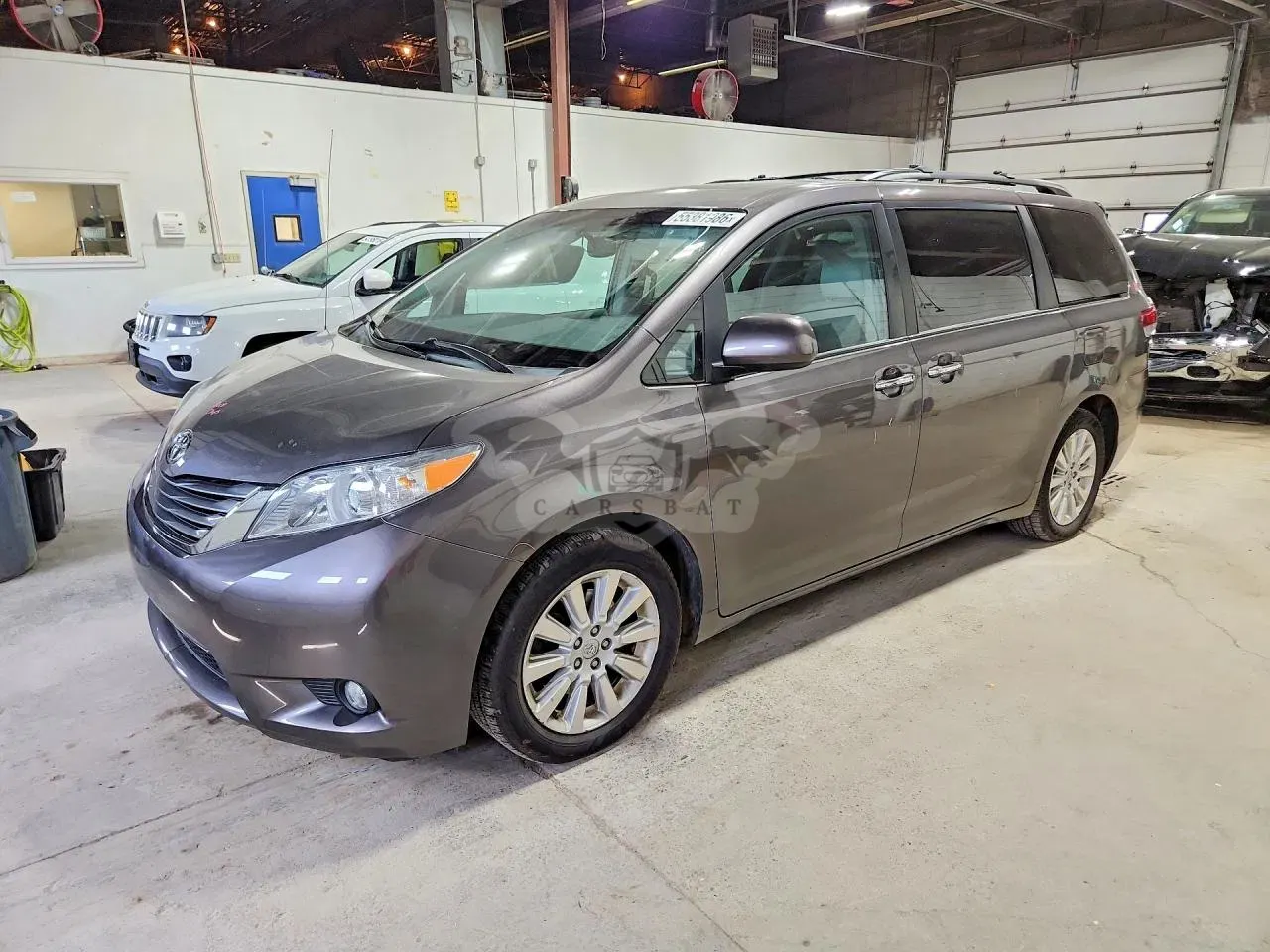 Toyota Sienna 3.5L 6 2013