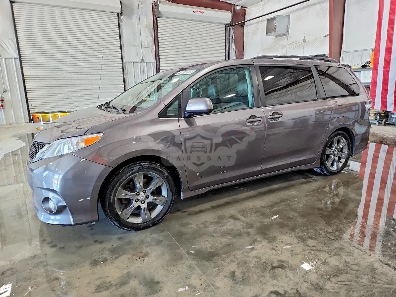 Toyota Sienna 3.5L 6 2011