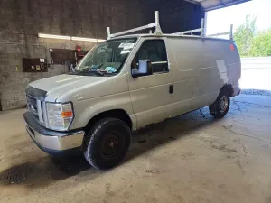 Ford Econoline 4.6L 8 2011