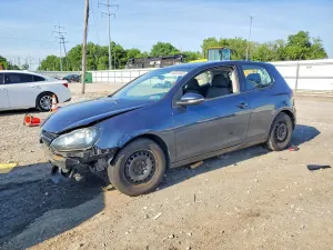 Volkswagen Golf 2.5L 5 2013