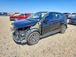 Nissan Kicks 1.6L 4 2021