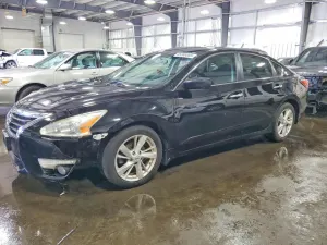 Nissan Altima 2.5L 4 2015