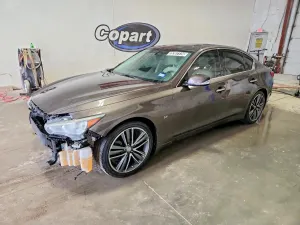 Infiniti Q50 3.7L 6 2014