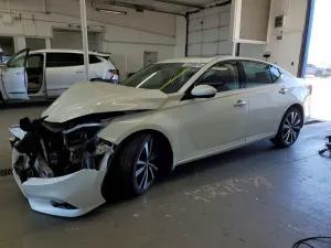 Nissan Altima 2.5L 4 2020