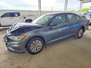 Volkswagen Jetta 1.4L 4 2020