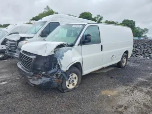 GMC Savana 4.8L 8 2008