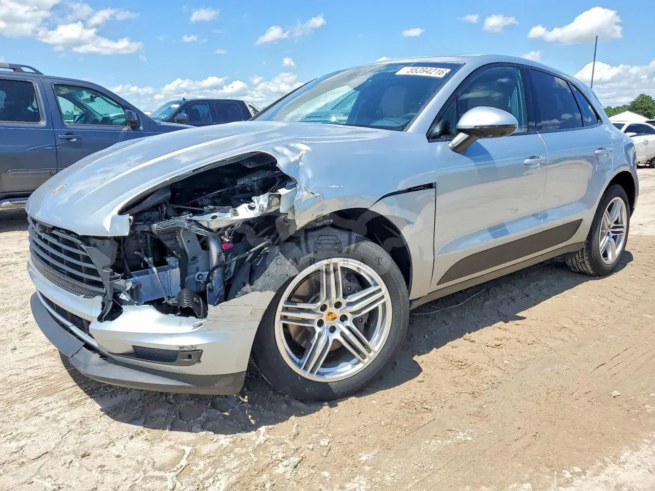 Porsche Macan 2.0L 4 2021