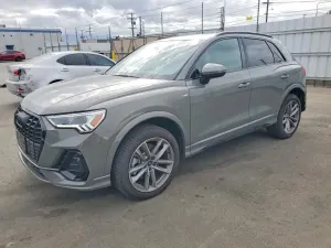 Audi Q3 2.0L 4 2024