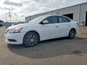 Nissan Sentra 1.8L 4 2015