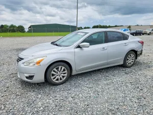 Nissan Altima 2.5L 4 2015