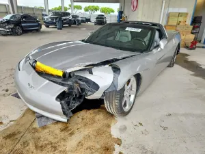 Chevrolet Corvette 6.0L 8 2005