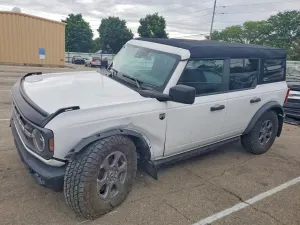 Ford Bronco 2.3L 4 2024