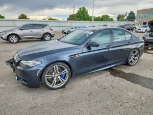 BMW M5 4.4L 8 2013