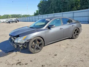 Nissan Maxima 3.5L 6 2012