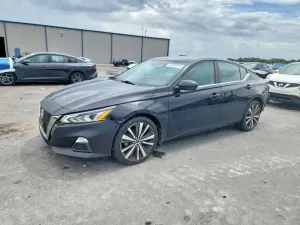 Nissan Altima 2.5L 4 2020