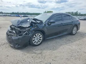 Toyota Camry 2.5L 4 2018