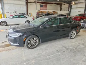 Chrysler 200 2.4L 4 2015
