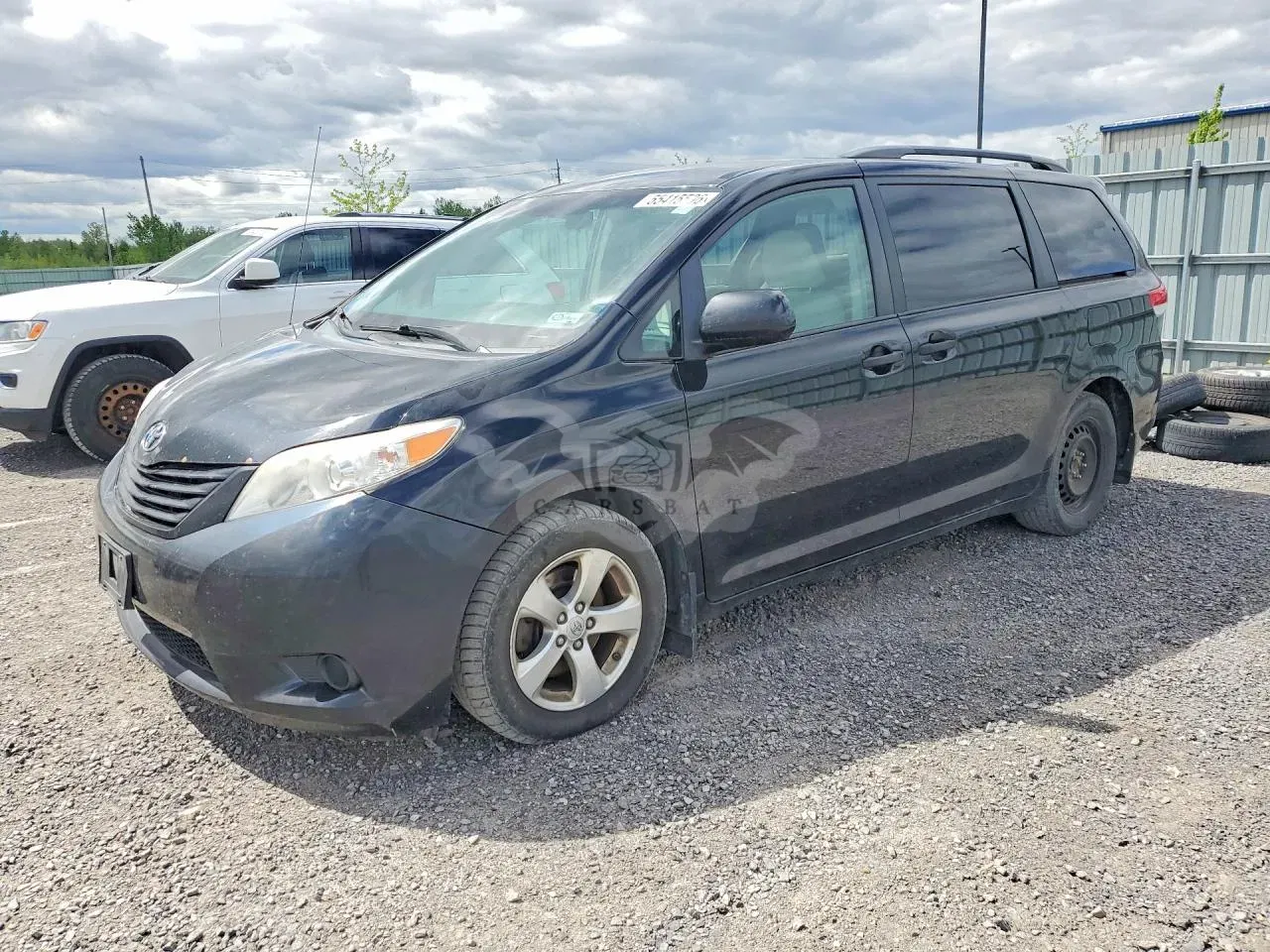 Toyota Sienna 3.5L 6 2014