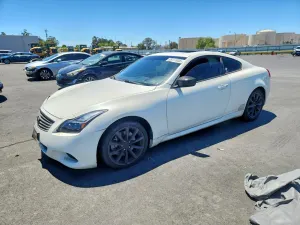Infiniti G37 3.7L 6 2011