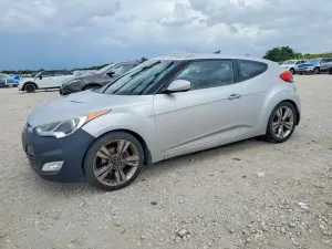 Hyundai Veloster 1.6L 4 2012