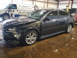 Subaru Legacy 2.5L 4 2013
