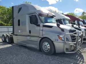 Freightliner Cascadia 14.8L 6 2019