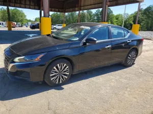 Nissan Altima 2.5L 4 2025