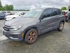 Volkswagen Tiguan 2.0L 4 2013