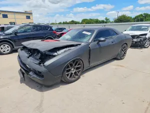 Dodge Challenger 5.7L 8 2016