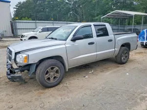 Dodge Dakota 3.7L 6 2006
