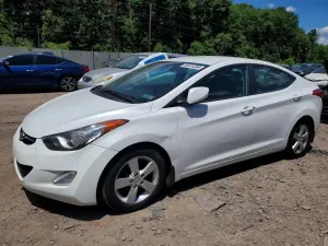Hyundai Elantra 1.8L 4 2013