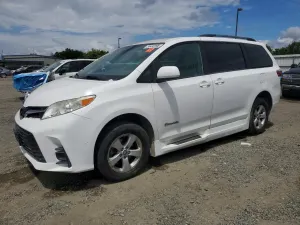 Toyota Sienna 3.5L 6 2019