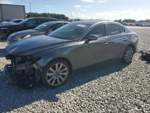Mazda 3 2.5L 4 2022
