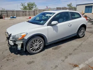 Volvo C30 2.5L 5 2012