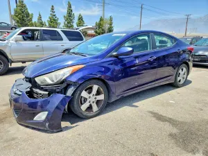 Hyundai Elantra 1.8L 4 2013