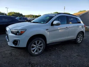 Mitsubishi Outlander 2.4L 4 2015