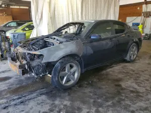 Dodge Avenger 2.4L 4 2012